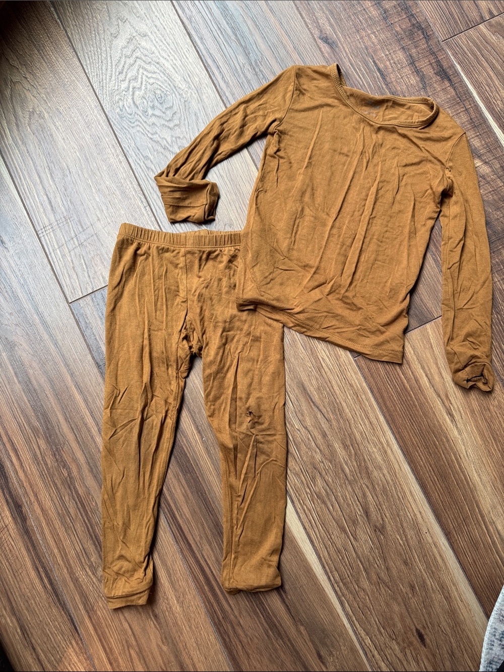 Kyte BABY Kids Two-Piece Pajama Set in Rust/Nutmeg Brown